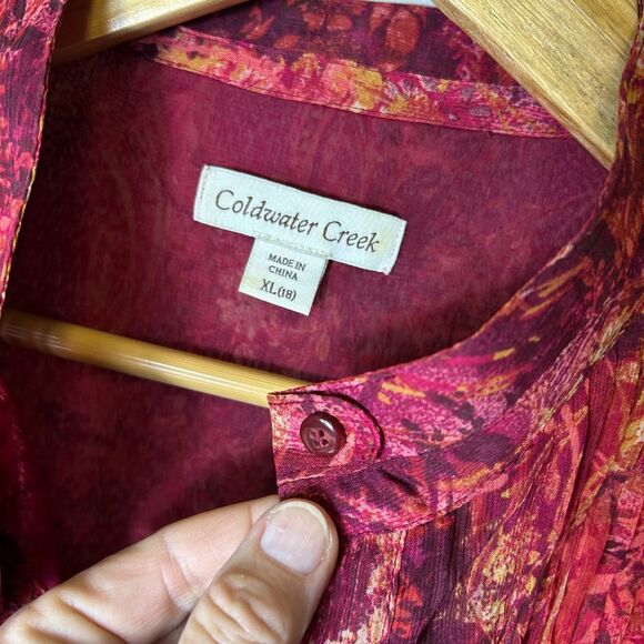 Coldwater Creek NWOT Burgundy Pink Abstract Sheer Pleated Button-up LS Tunic XL - Picture 5 of 13